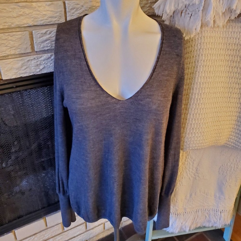 Brown Allan 1883 Merino Wool/Cashmere Charcoal Gray Poet Sleeve Sweater L